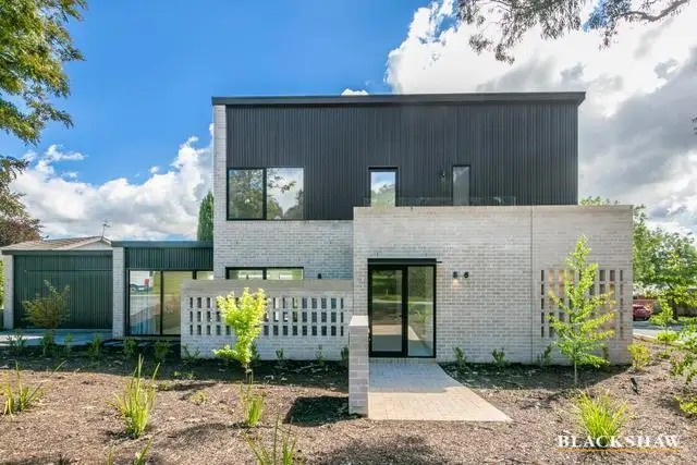 21 Ulverstone Street, Lyons ACT 2606