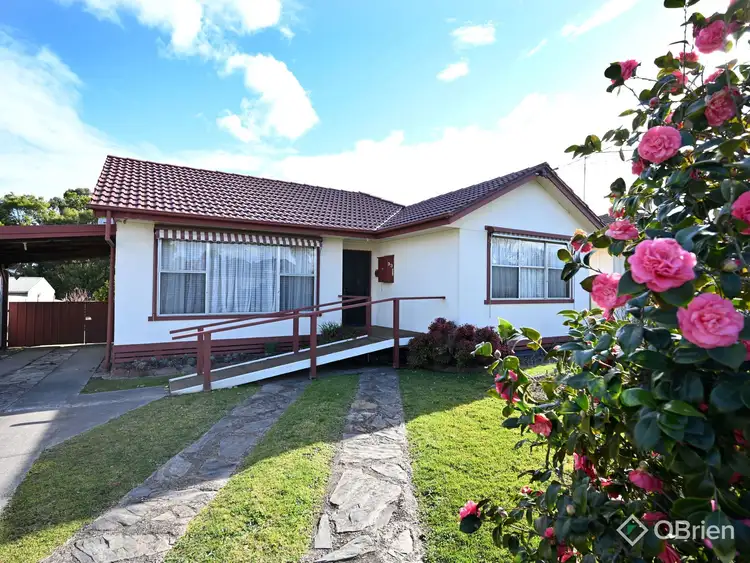 Main view of Homely house listing, 33 Dahlsen Crescent, Bairnsdale VIC 3875