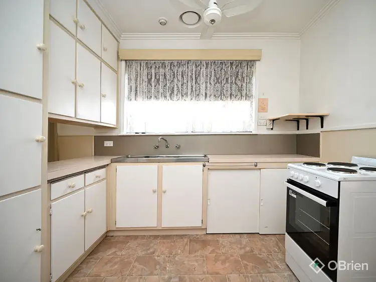 Third view of Homely house listing, 33 Dahlsen Crescent, Bairnsdale VIC 3875