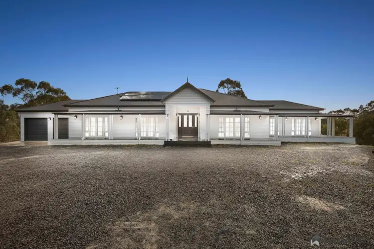 15 La Cote Road, Greendale VIC 3341