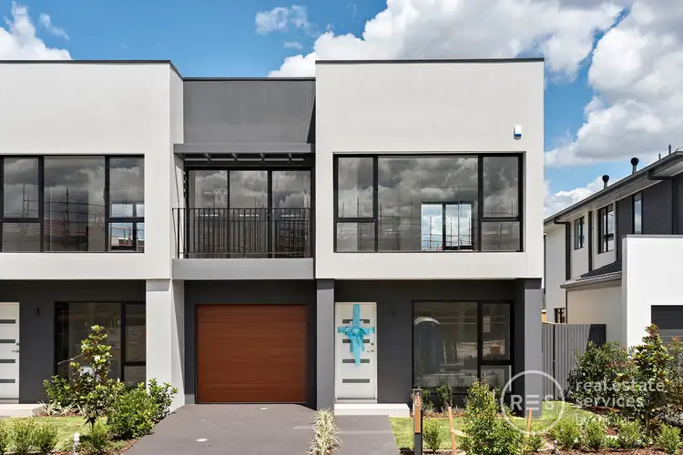 46 Shoreline Road, Moorebank NSW 2170