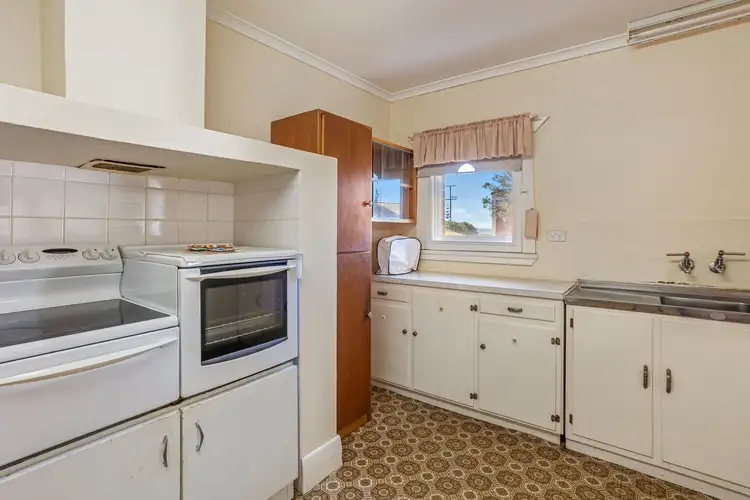 Fifth view of Homely house listing, 2 Preece Street, Tumby Bay SA 5605