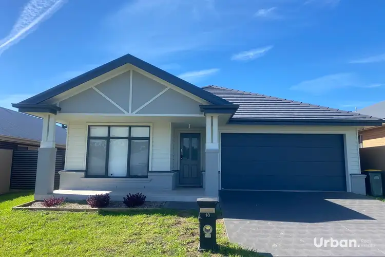 18 Arnott Loop, North Rothbury NSW 2335