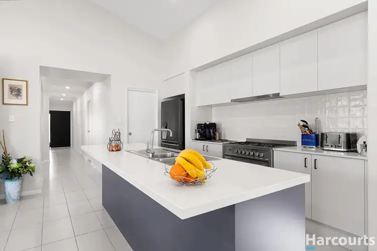 Third view of Homely house listing, 5 Lilac Avenue, Lochinvar NSW 2321