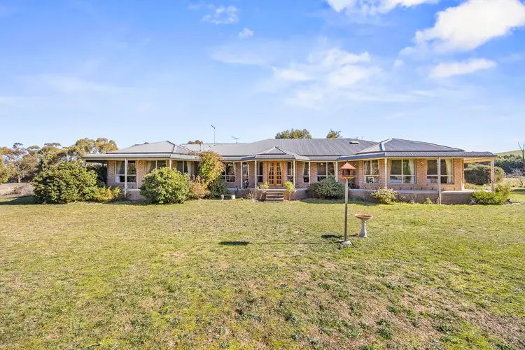 43 Connor Court, Ballan VIC 3342