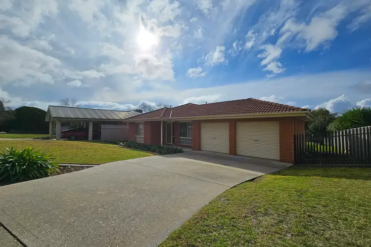 24 Nightingale Avenue, Wodonga VIC 3690