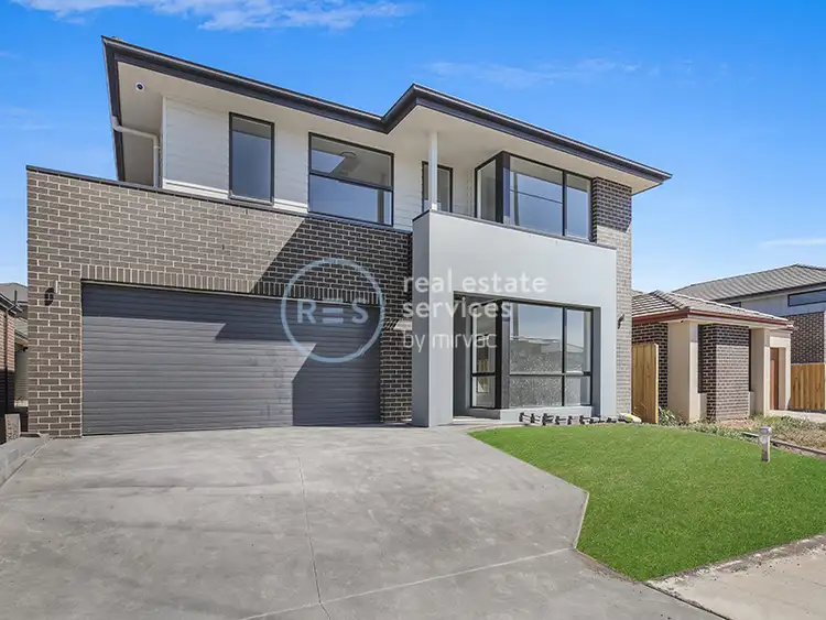 80 Gledswood Hills Drive, Gledswood Hills NSW 2557