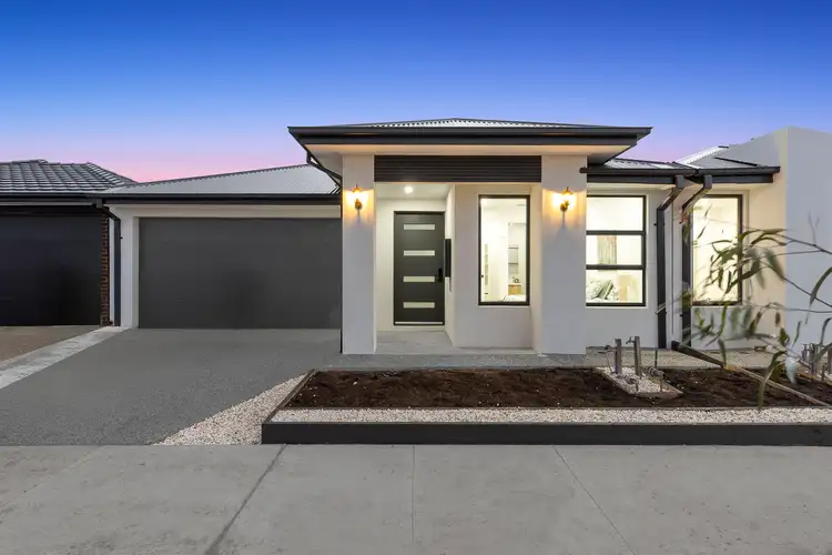 Seventh view of Homely house listing, 14 Nemi Parade, Tarneit VIC 3029