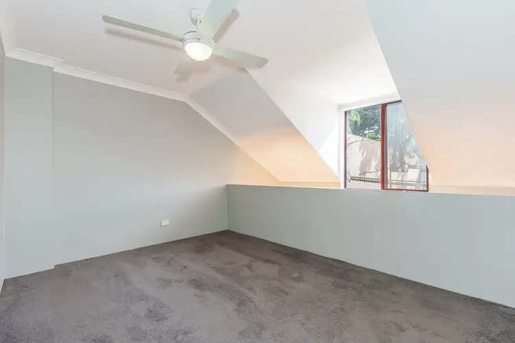 Fourth view of Homely apartment listing, 2/76 Kellick Street, Waterloo NSW 2017