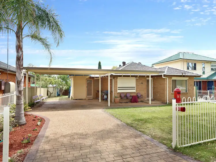 237 Cornelia Road, Toongabbie NSW 2146