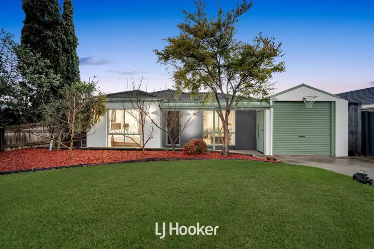 1 Beech Place, Hallam VIC 3803