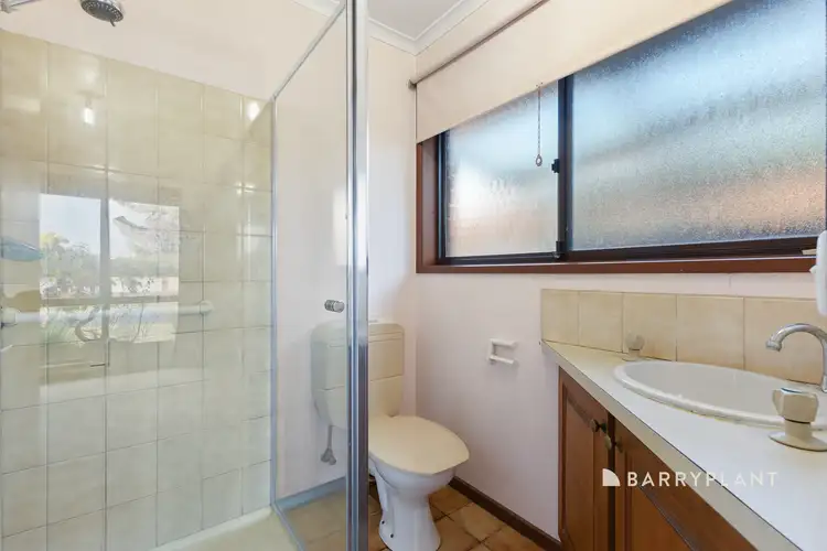 Sixth view of Homely house listing, 3 Kingston Avenue, Pakenham VIC 3810