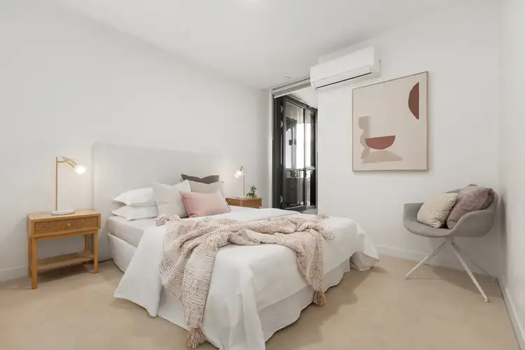 Fifth view of Homely apartment listing, 902/12 Queens Road, Melbourne VIC 3004