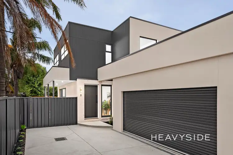 2/121 Surrey Road, Blackburn VIC 3130