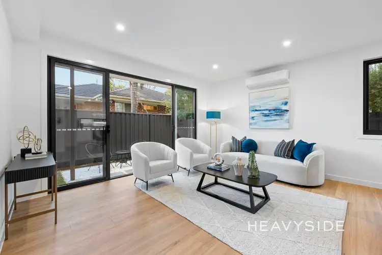 Fourth view of Homely house listing, 2/121 Surrey Road, Blackburn VIC 3130