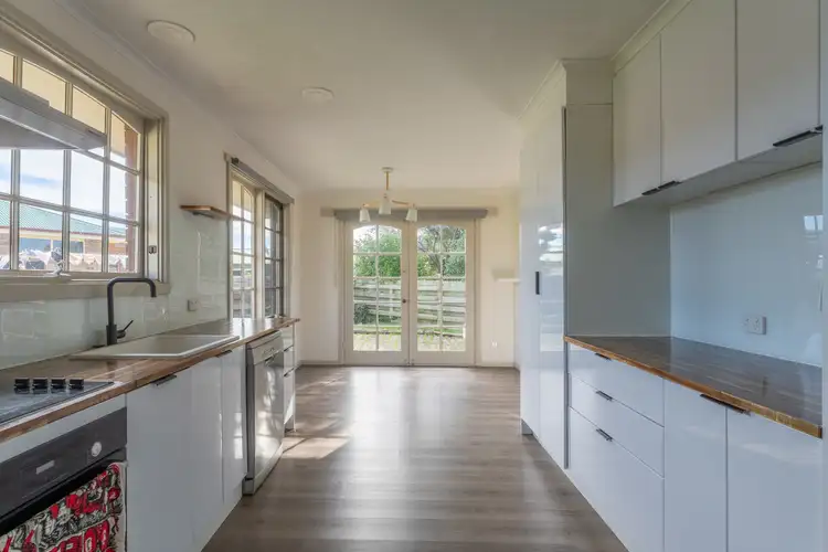 Fourth view of Homely house listing, 7 Berkeley Court, Miandetta TAS 7310
