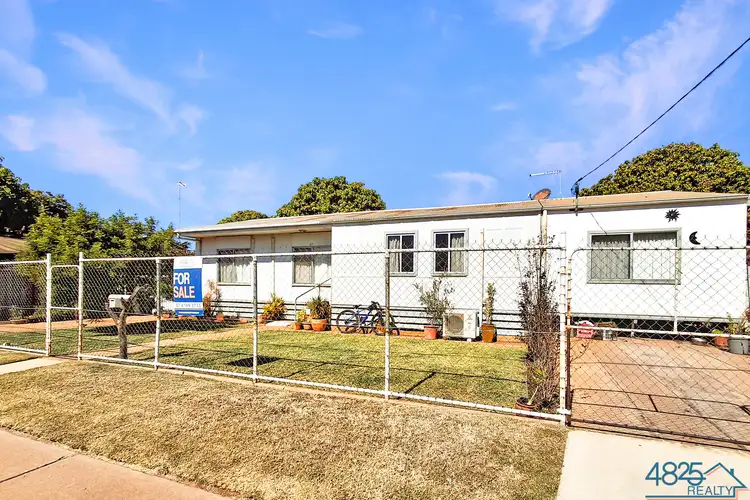 17 Milne Bay Road, Mount Isa QLD 4825
