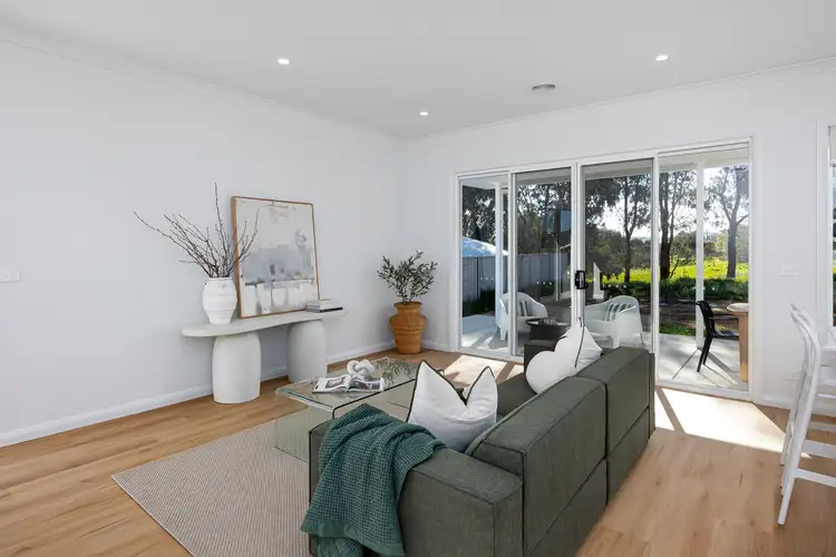 Fifth view of Homely villa listing, 2/57 Ross Parkway, Gobbagombalin NSW 2650