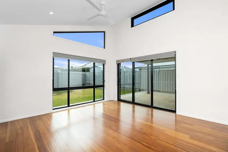 Sixth view of Homely house listing, 30 Yenda Avenue, Gobbagombalin NSW 2650