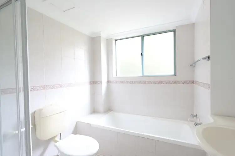 Fifth view of Homely unit listing, 16/52 - 58 Linden Street, Sutherland NSW 2232