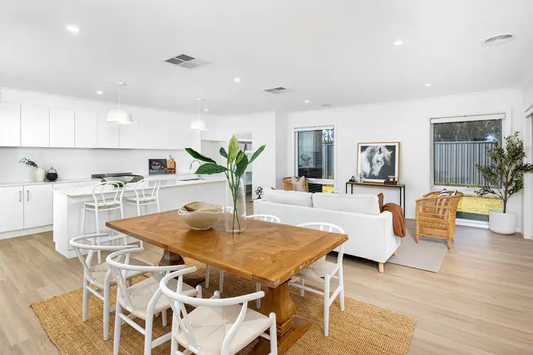 Second view of Homely house listing, 86 Jumbuck Drive, Gobbagombalin NSW 2650