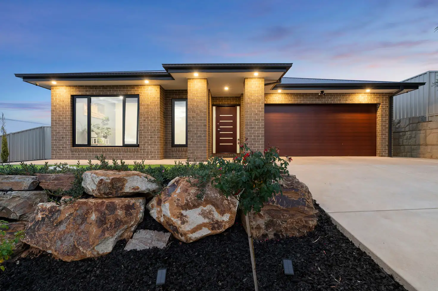 Main view of Homely house listing, 19 Bennelong Crescent, Lloyd NSW 2650