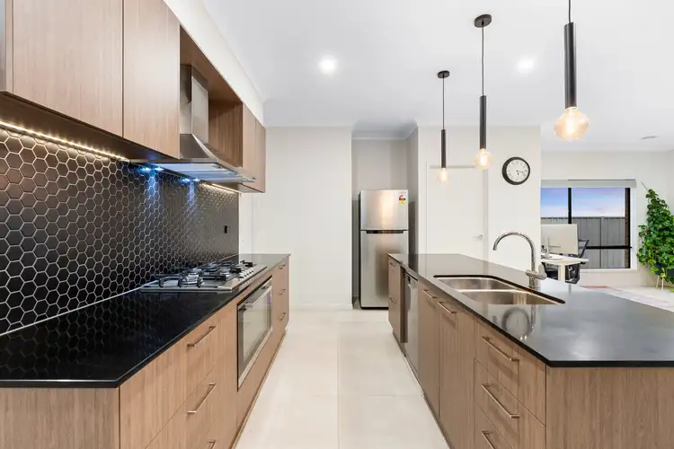 Sixth view of Homely house listing, 19 Bennelong Crescent, Lloyd NSW 2650