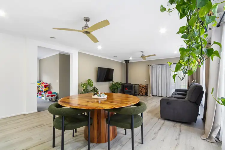 Fifth view of Homely house listing, 4 St Helena Way, Moe VIC 3825