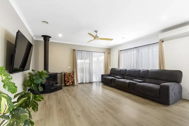 Sixth view of Homely house listing, 4 St Helena Way, Moe VIC 3825