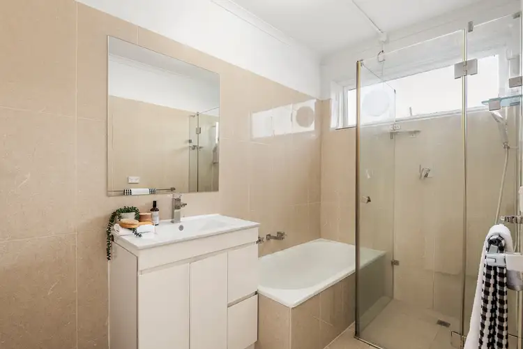 Sixth view of Homely apartment listing, 2/23 Paddington Road, Hughesdale VIC 3166