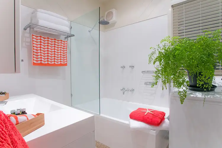 Fifth view of Homely apartment listing, 6A Pitt Road, North Curl Curl NSW 2099