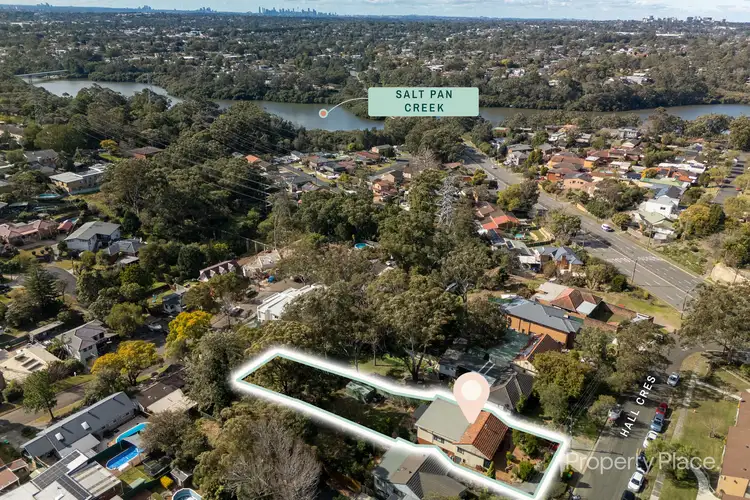 10 Hall Crescent, Padstow NSW 2211