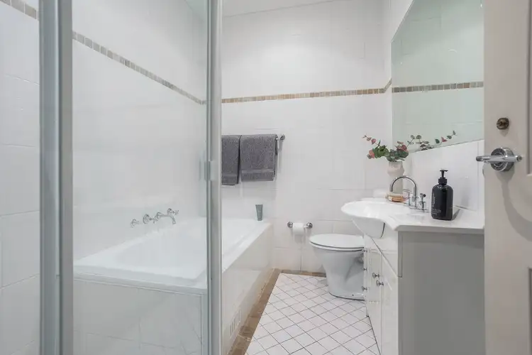 Fifth view of Homely villa listing, 8/9-13 Vermont Street, Sutherland NSW 2232