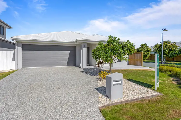 85 Lakeview Promenade, Newport QLD 4020