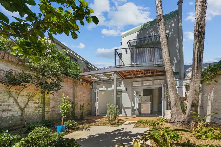 101 Mill Hill Road, Bondi Junction NSW 2022