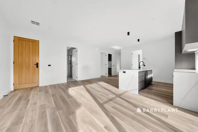Second view of Homely house listing, 2/7 Dorothy Street, Doveton VIC 3177