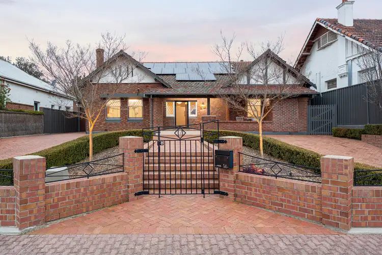 14 Maturin Road, Glenelg SA 5045