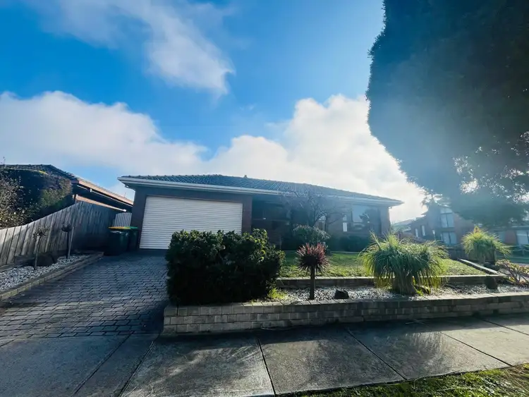 38 Blossom Park Drive, Mill Park VIC 3082