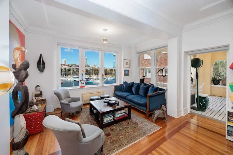 2/2 Elizabeth Bay Crescent, Elizabeth Bay NSW 2011