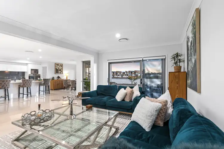 Sixth view of Homely house listing, 14 Kim Court, Helensvale QLD 4212