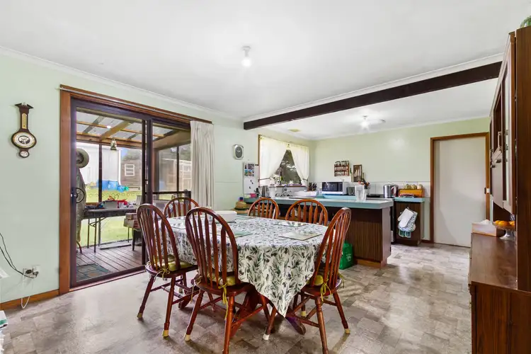 Fifth view of Homely house listing, 10 Shields Road, Traralgon VIC 3844