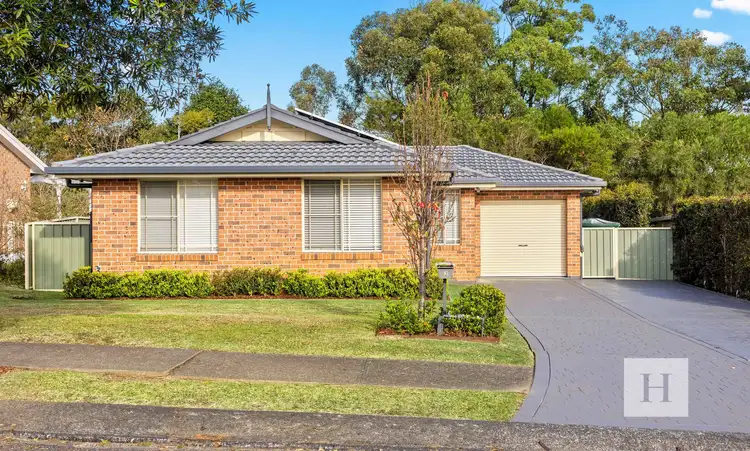 16 Gavin Way, Lake Haven NSW 2263