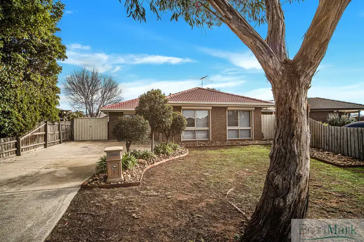 4 Oxley Court