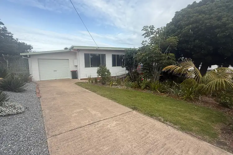 54 Lakeview Avenue, Merimbula NSW 2548
