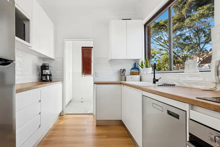 Fifth view of Homely apartment listing, 6/14 Queens Road, Brighton-Le-Sands NSW 2216