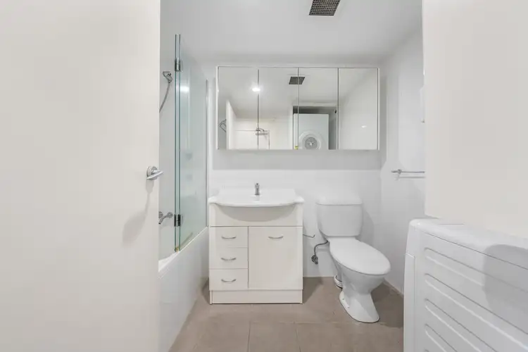 Sixth view of Homely apartment listing, 4/233 Cope Street, Waterloo NSW 2017