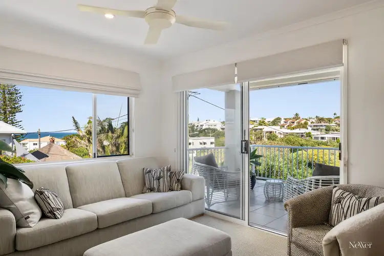 1/8 Sobraon Street, Sunrise Beach QLD 4567