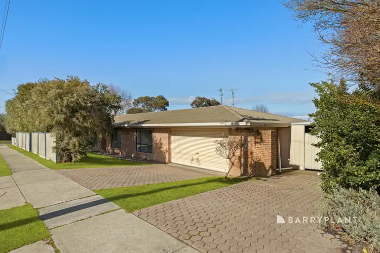 23 Ahern Road, Pakenham VIC 3810