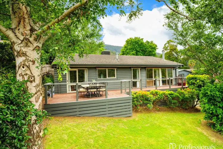 5 Webb Street, Warburton VIC 3799