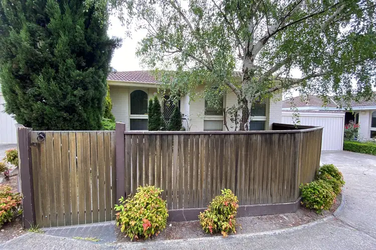 4/9 Churchill Avenue, Chadstone VIC 3148